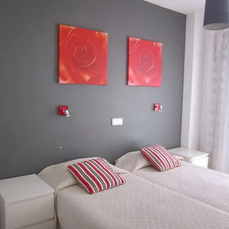 Yucca Apartman Costa Adeje (Tenerife)
